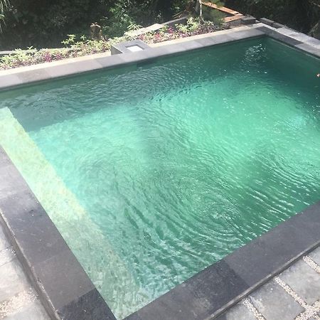 Hostel Anggrek Mas Bed&Breakfast Ubud Exterior foto