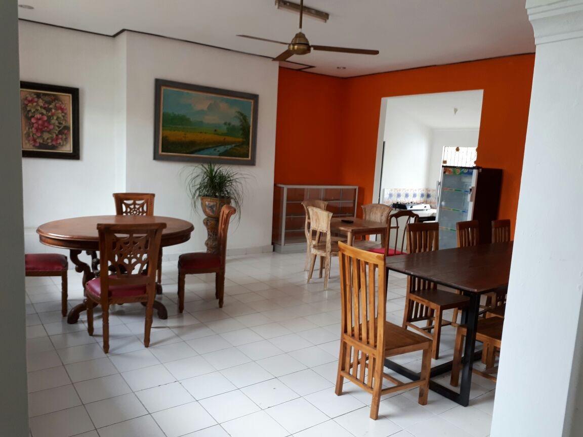 Hostel Anggrek Mas Bed&Breakfast Ubud Exterior foto